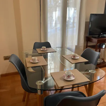 Piso Centro דירה